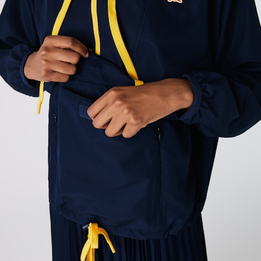Blusão Lacoste Feminino Azul Marinho Azuis Amarelas SPORT Water-Resistant Pullover NH7-04550W9