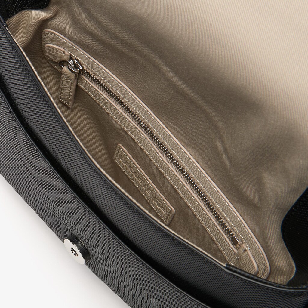 Bolsa Tiracolo Lacoste Feminino Pretas Daily Classic Coated Piqué Canvas Flap MU1-14641A0