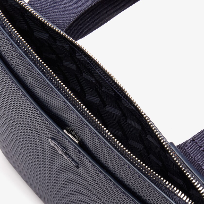 Bolsas Lacoste Masculino Azul Marinho Chantaco Matte Piqué Leather Flat Zip Bag VN1-07550Z8