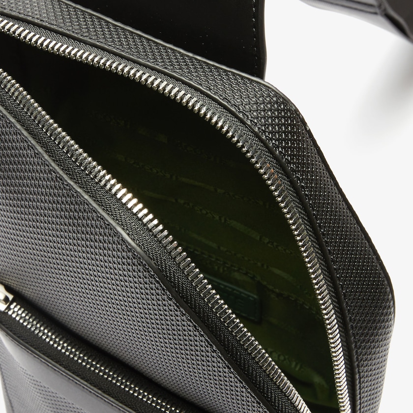 Bolsas Lacoste Masculino Pretas Chantaco Piqué Leather Zip Crossbody Bag ZA5-93769F1