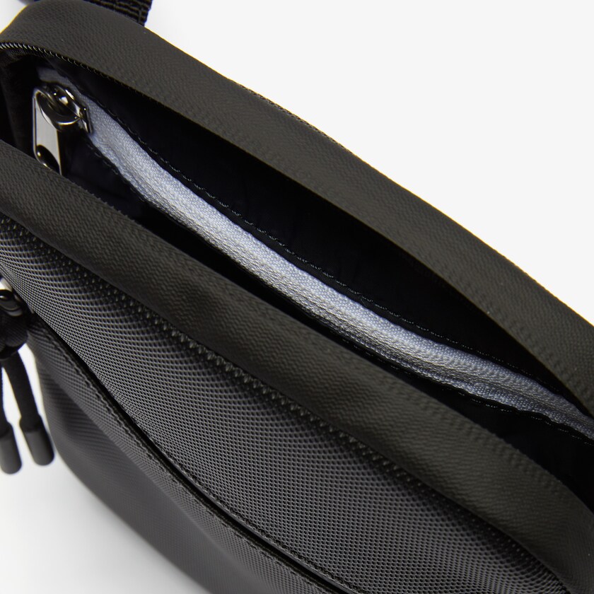Bolsas Lacoste Masculino Pretas LCST Coated Canvas Small Flat Crossbody Bag TX2-74387S8