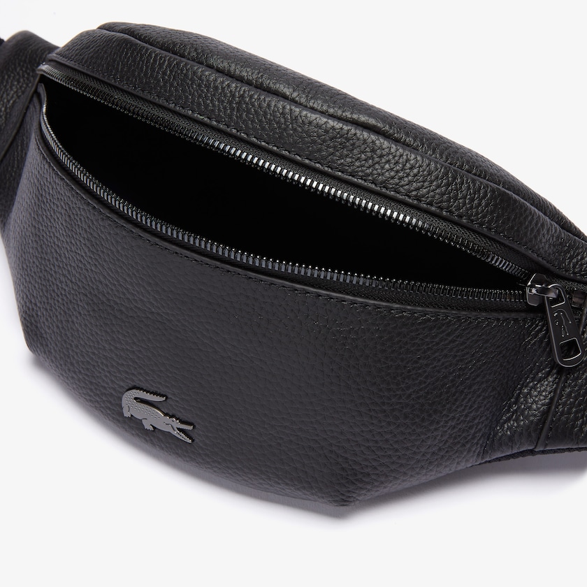 Bolsas Lacoste Masculino Pretas Soft Matte Grained Leather Zip Belt Bag AP4-79127B1