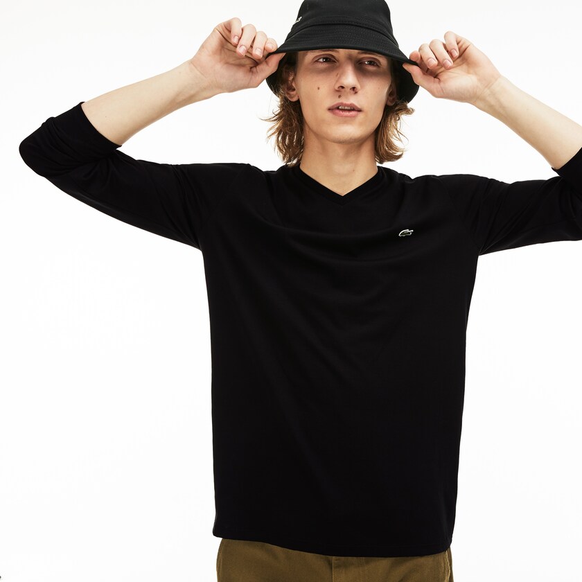 Camiseta Lacoste Masculino Pretas V-neck Soft Cotton FH3-69906L0