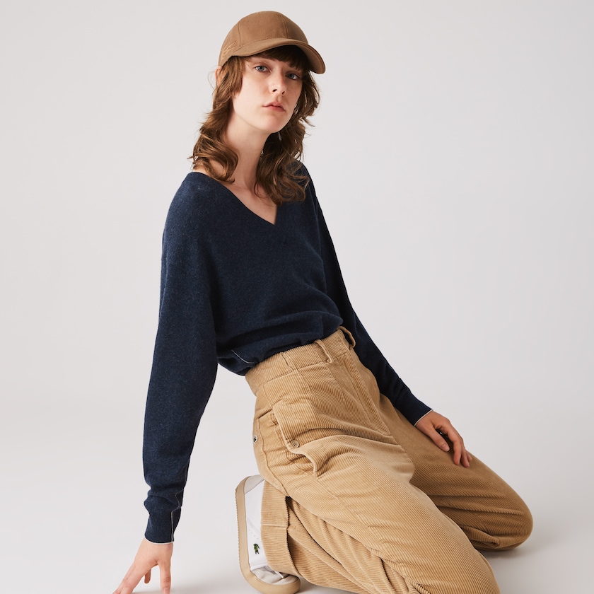 Suéteres Lacoste Feminino Azuis V-Neck Wool VO2-49254D2