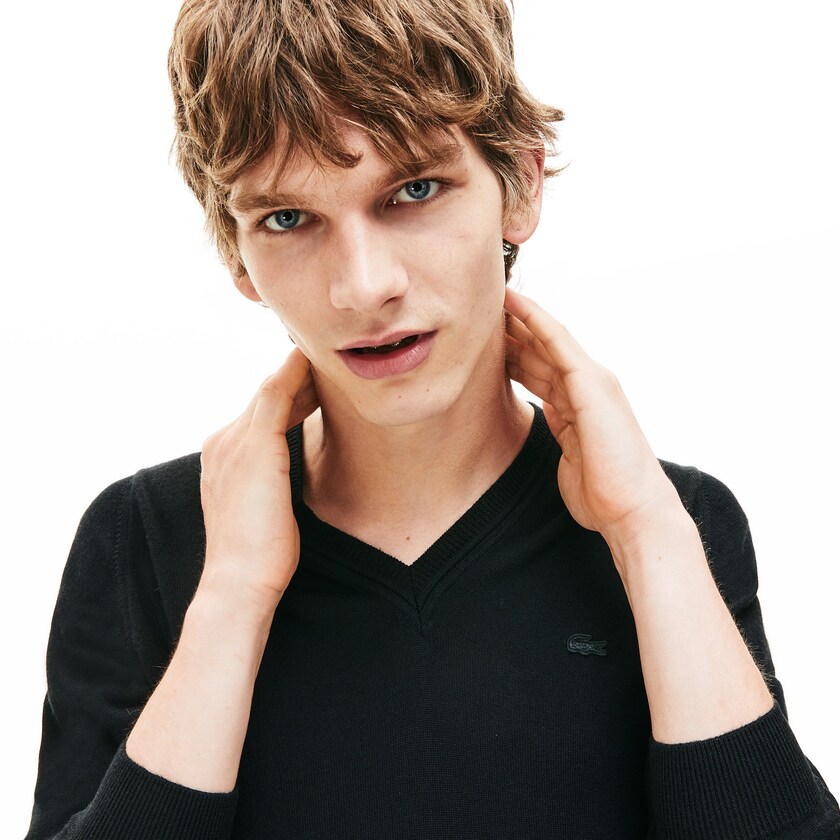 Suéteres Lacoste Masculino Pretas V-neck Wool Jersey EL5-04400E0